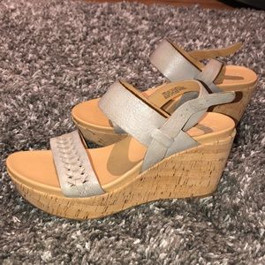 Grey/Beige NWOT Kork-Ease wedges